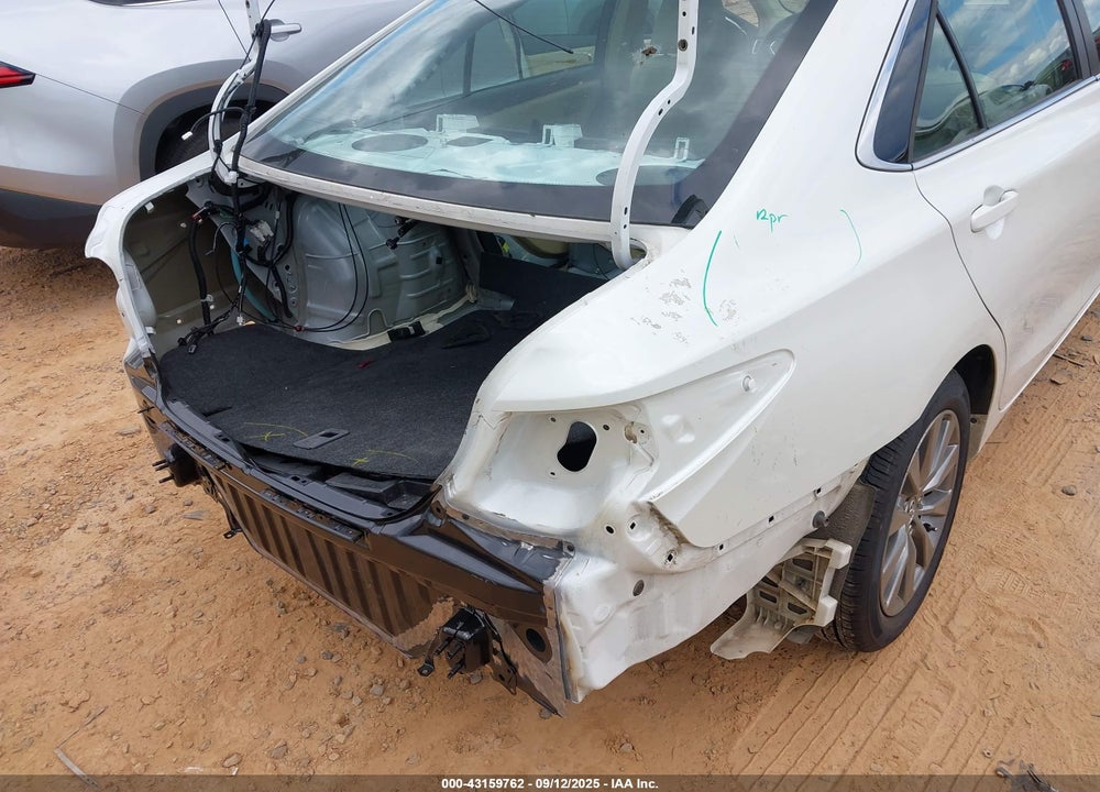 2015 TOYOTA CAMRY VIN: 4T1BK1FK0FU028587
