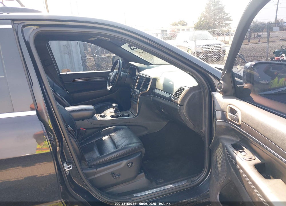 2014 JEEP GRAND CHEROKEE VIN: 1C4RJFCM8EC318895