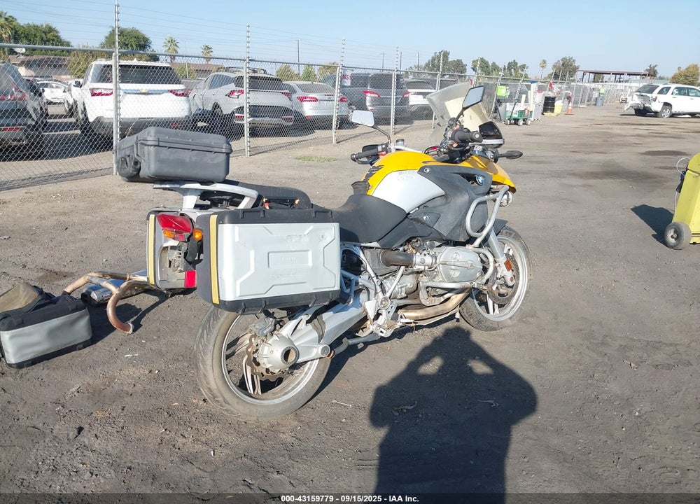 2005 BMW R1200 GS VIN: WB10317A35ZL79295