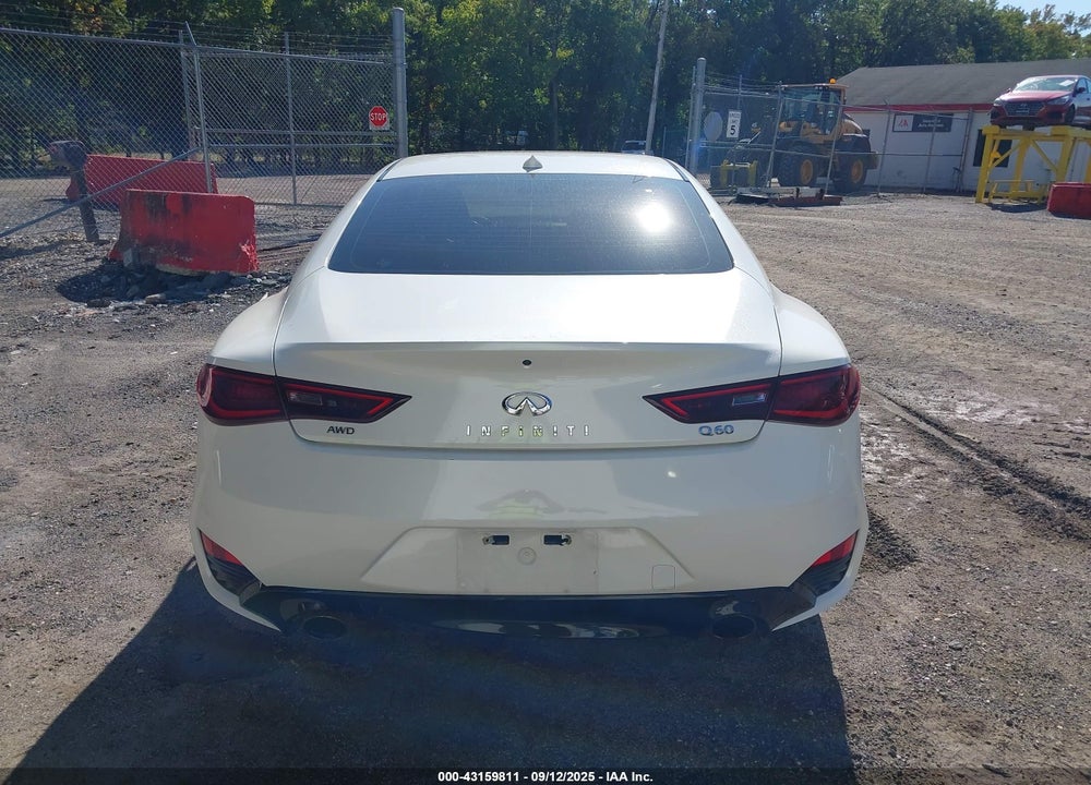 2017 INFINITI Q60 VIN: JN1CV7ELXHM320735