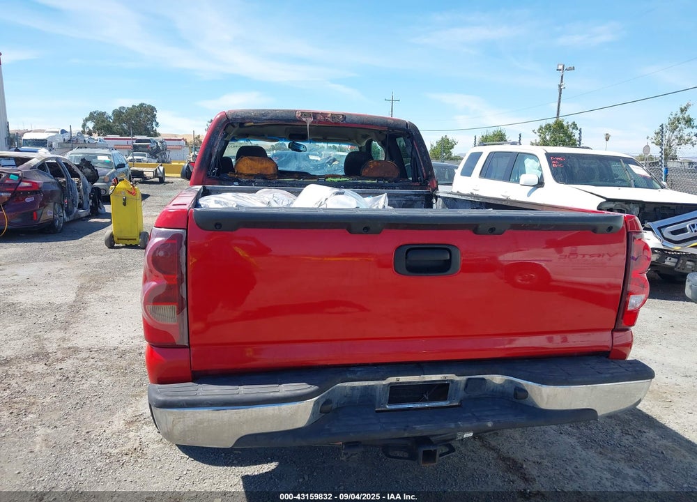 2003 CHEVROLET SILVERADO 1500 LS VIN: 2GCEC19V331411497