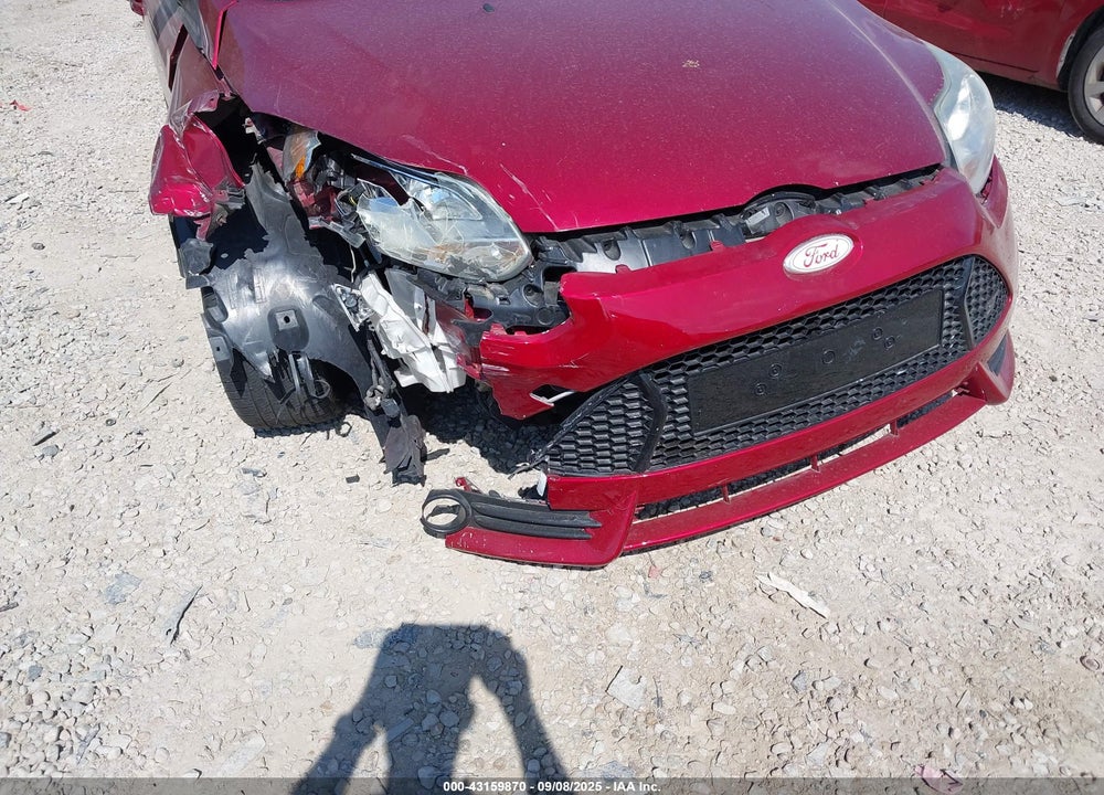 2014 FORD FOCUS VIN: 1FADP3K25EL182464