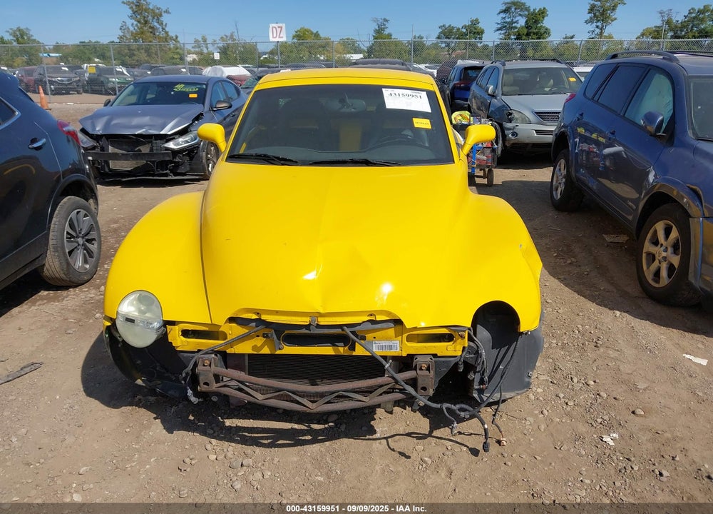 2004 CHEVROLET SSR VIN: 1GCES14P04B107525