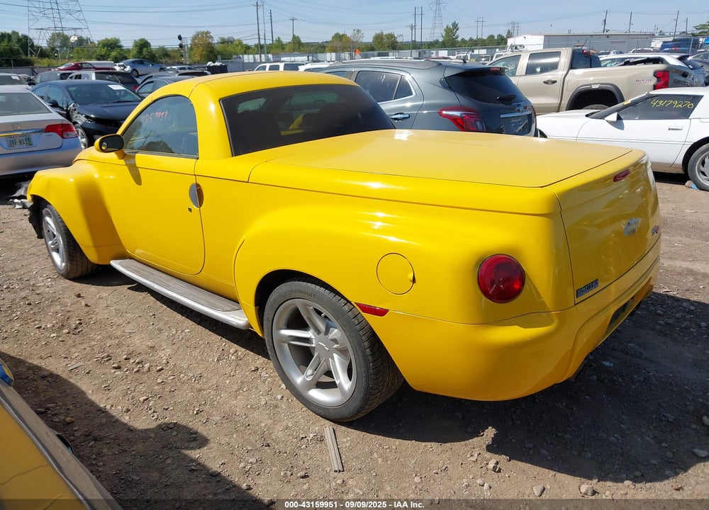 2004 CHEVROLET SSR VIN: 1GCES14P04B107525
