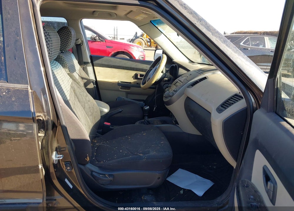 2010 KIA SOUL VIN: KNDJT2A20A7066175