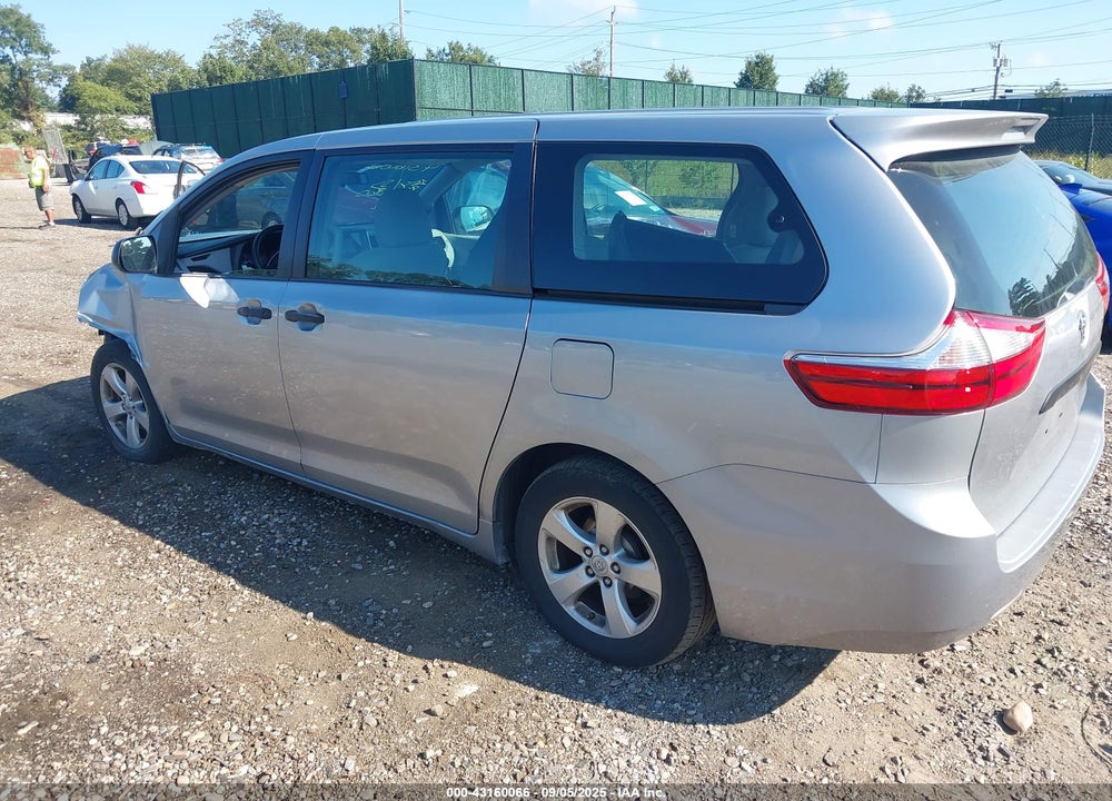 2016 TOYOTA SIENNA L 7 PASSENGER VIN: 5TDZK3DCXGS726592