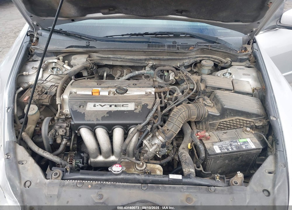 2005 HONDA ACCORD 2.4 LX VIN: JHMCM56465C005894