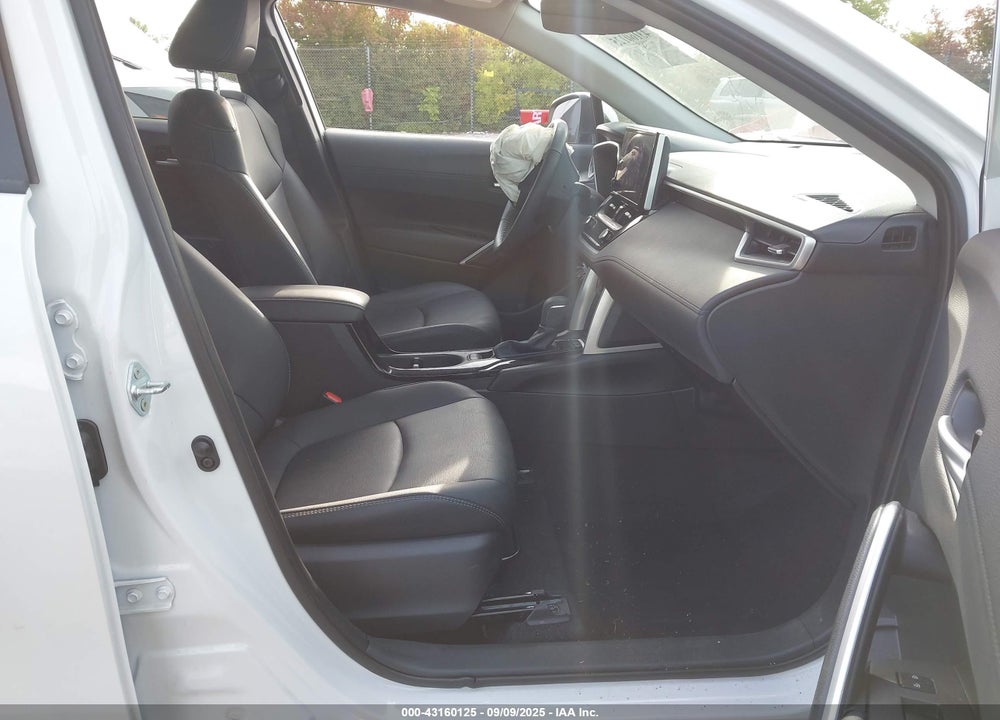 2024 TOYOTA COROLLA CROSS VIN: 7MUDAABG1RV100199