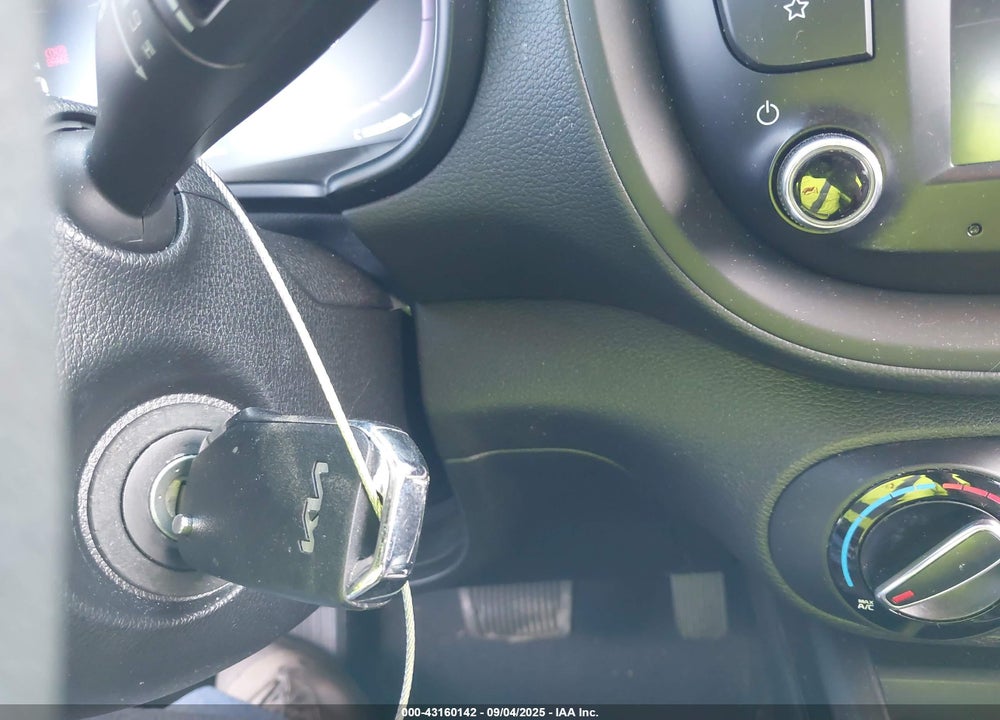 2023 KIA SOUL LX VIN: KNDJ23AU0P7877204