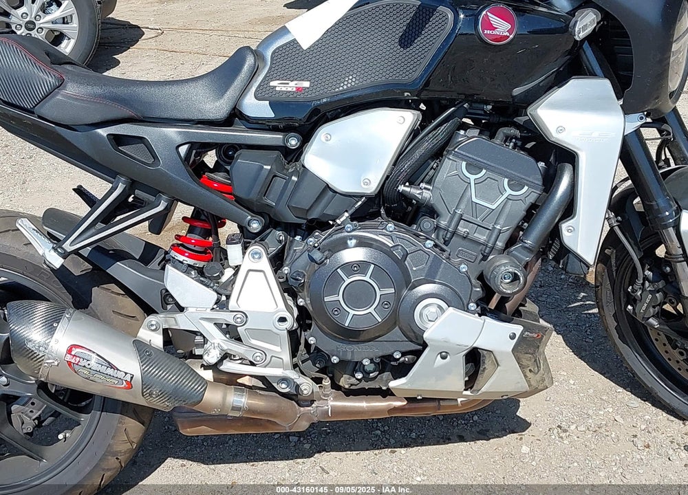 2018 HONDA CB1000 RA VIN: JH2SC8018JK000025