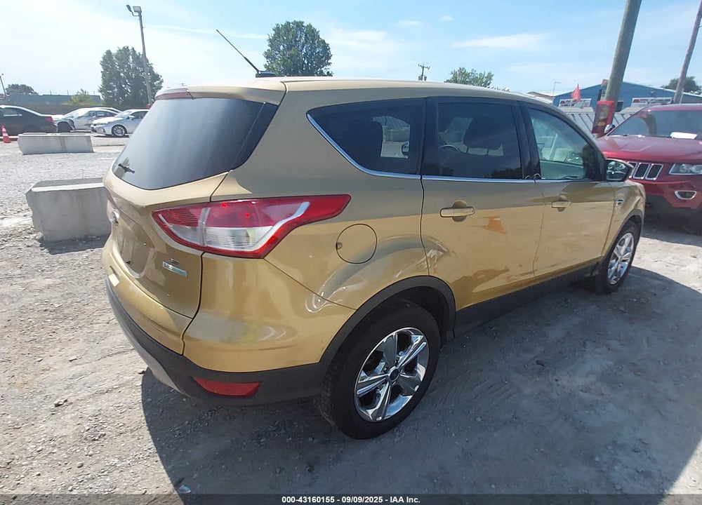 2014 FORD ESCAPE VIN: 1FMCU0GX8EUC31437