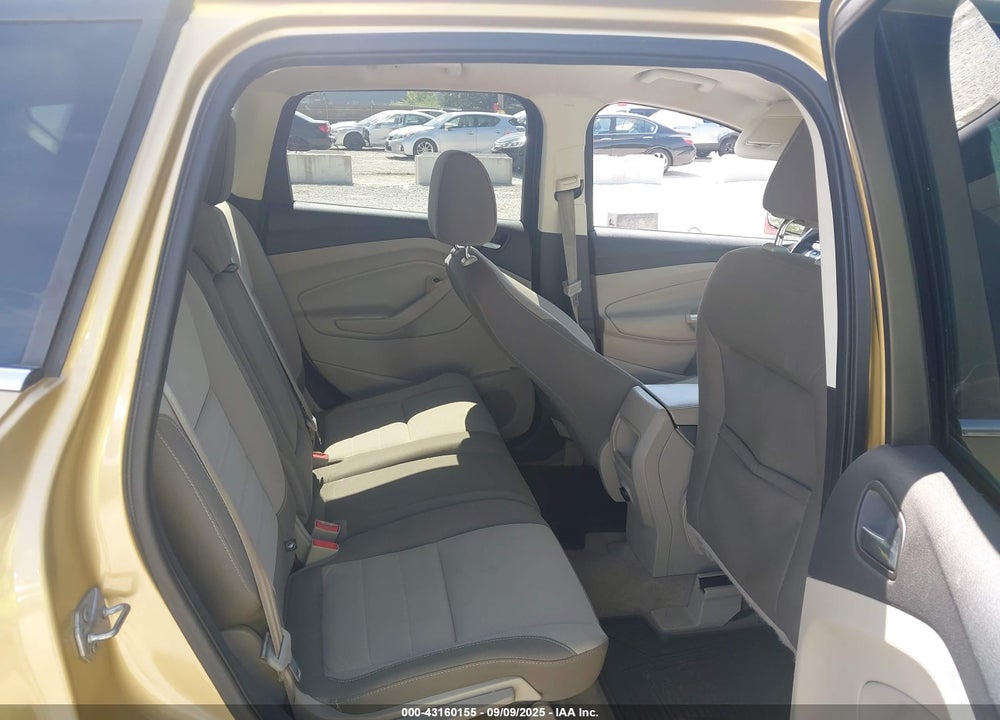 2014 FORD ESCAPE VIN: 1FMCU0GX8EUC31437