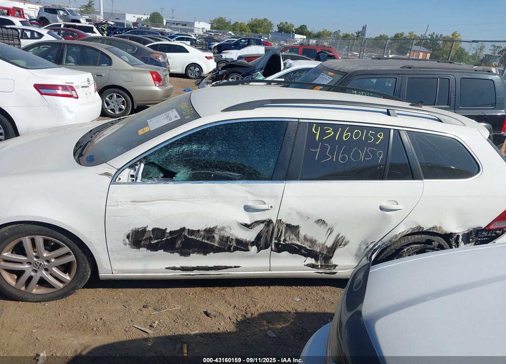 2011 VOLKSWAGEN JETTA SPORTWAGEN 2.0L TDI VIN: 3VWPL7AJ8BM604964