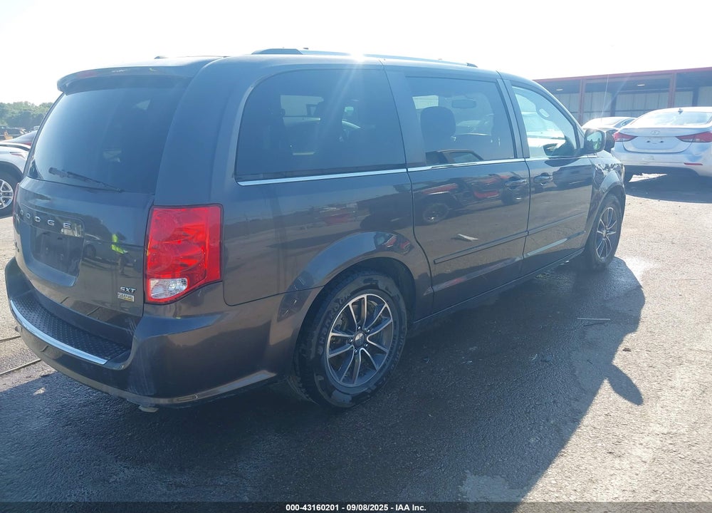 2017 DODGE GRAND CARAVAN SXT VIN: 2C4RDGCG5HR672280