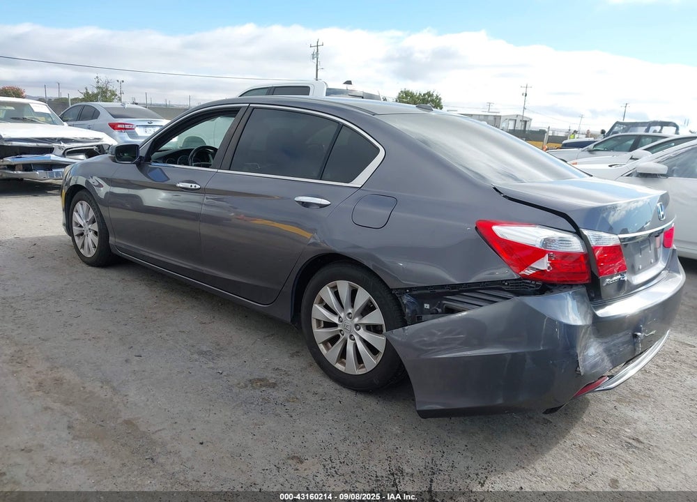 2015 HONDA ACCORD VIN: 1HGCR2F87FA073401