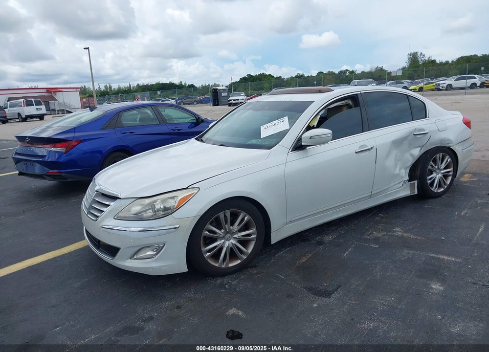 2012 HYUNDAI GENESIS VIN: KMHGC4DD9CU189721
