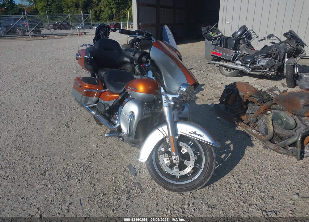 2014 HARLEY-DAVIDSON FLHTK ELECTRA GLIDE ULTRA LTD VIN: 1HD1KEL16EB686183