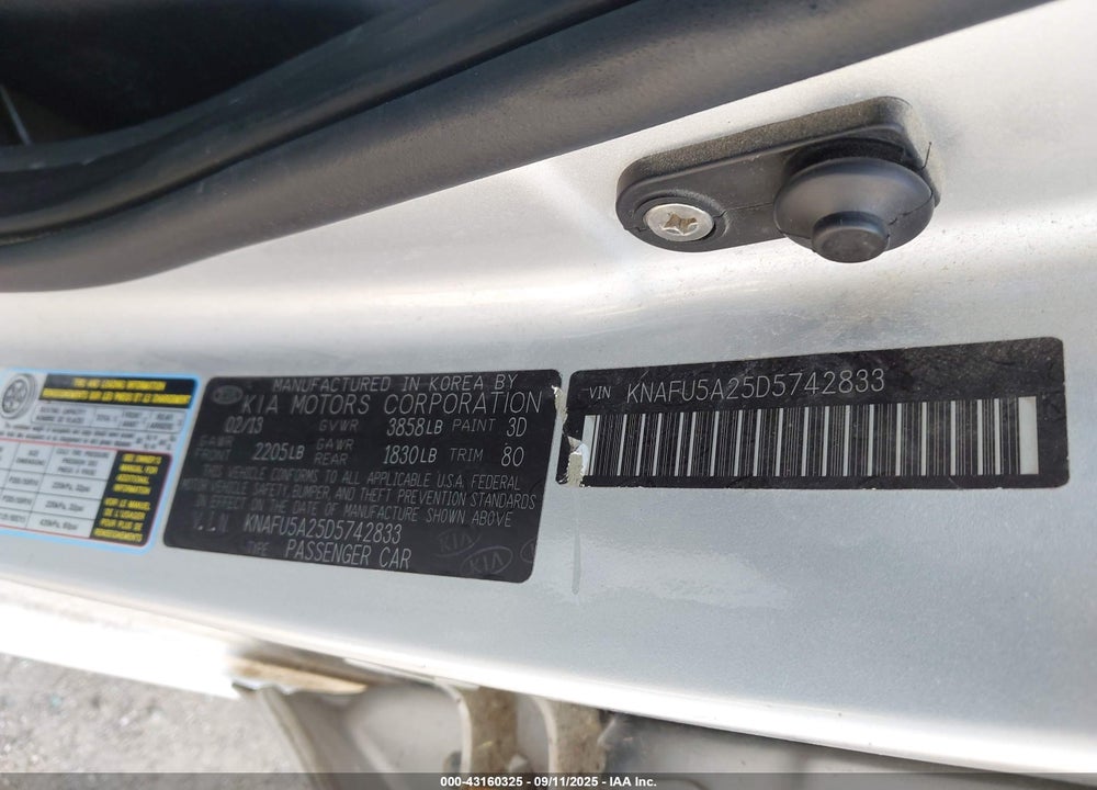 2013 KIA FORTE VIN: KNAFU5A25D5742833