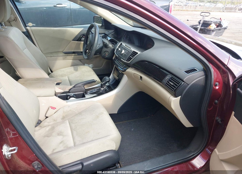 2016 HONDA ACCORD VIN: 1HGCR2F33GA098964