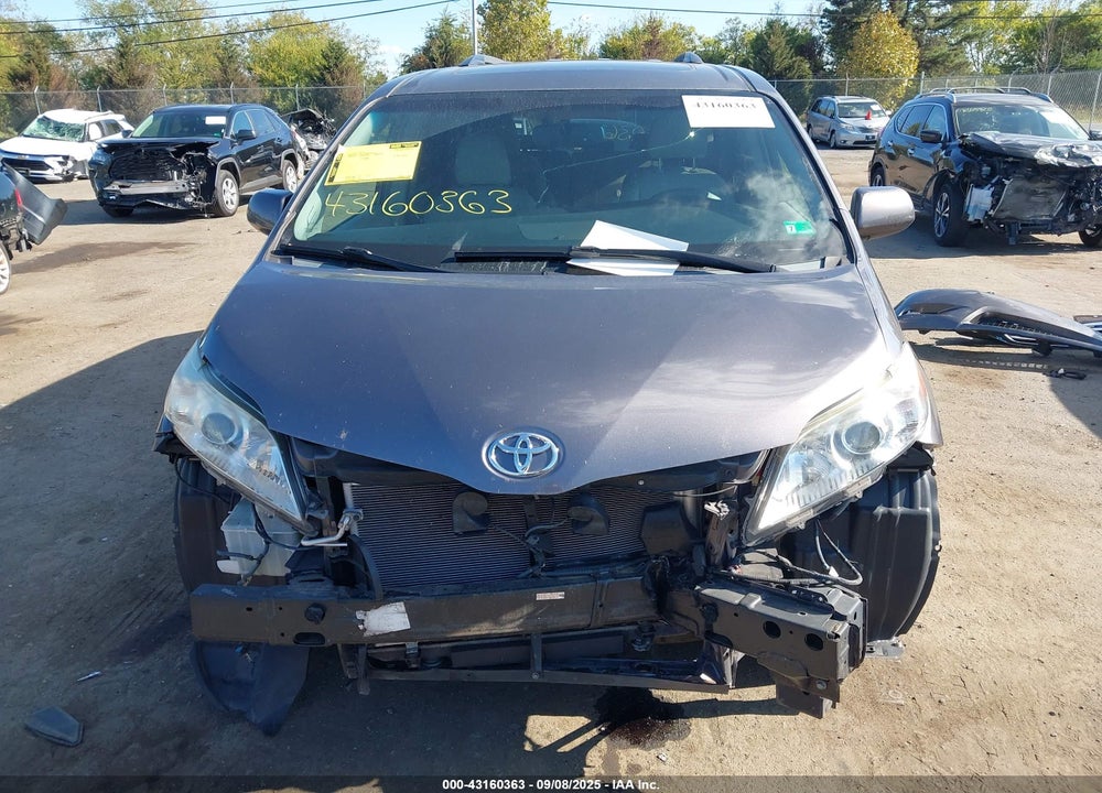 2015 TOYOTA SIENNA XLE 7 PASSENGER VIN: 5TDDK3DCXFS105328