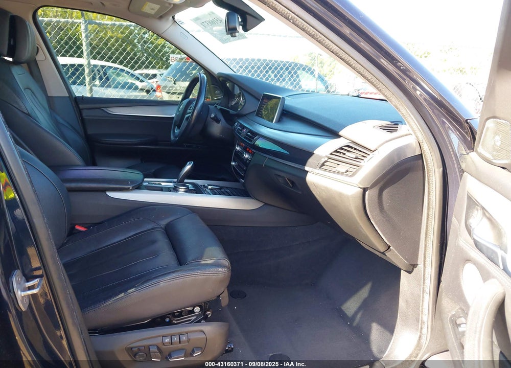 2015 BMW X5 VIN: 5UXKS4C54F0N06357