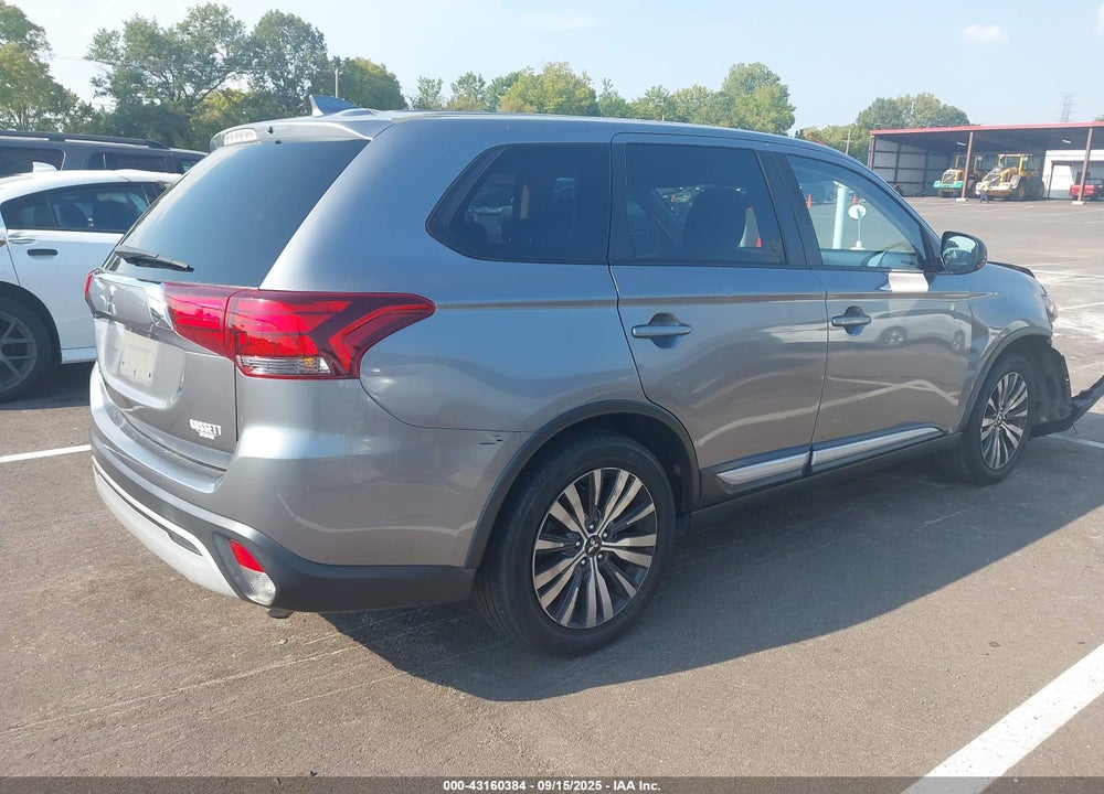 2020 MITSUBISHI OUTLANDER VIN: JA4AD2A31LZ039753