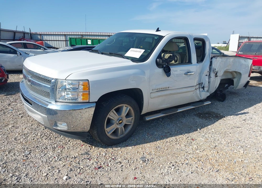 2013 CHEVROLET SILVERADO 1500 VIN: 1GCRCSE06DZ256714