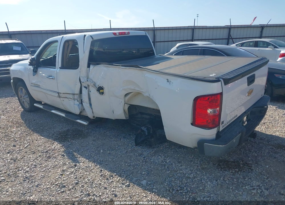 2013 CHEVROLET SILVERADO 1500 VIN: 1GCRCSE06DZ256714