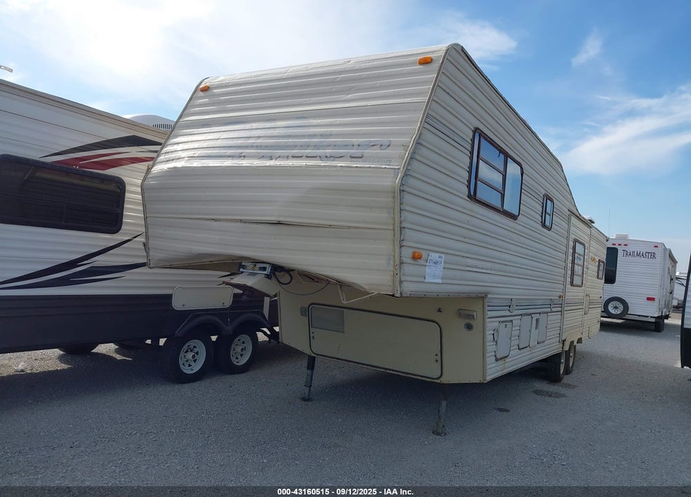 1988 NU-WA HITCHHIKER 5TH WHEEL TRAVEL TRAILER VIN: 1NW32HR04JA041233