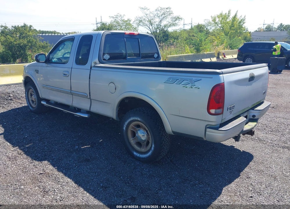 2003 FORD F-150 LARIAT/XL/XLT VIN: 2FTRX18LX3CA42972