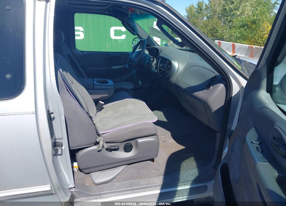 2003 FORD F-150 LARIAT/XL/XLT VIN: 2FTRX18LX3CA42972