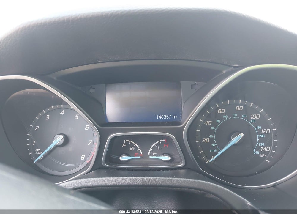 2014 FORD FOCUS SE VIN: 1FADP3K29EL302587