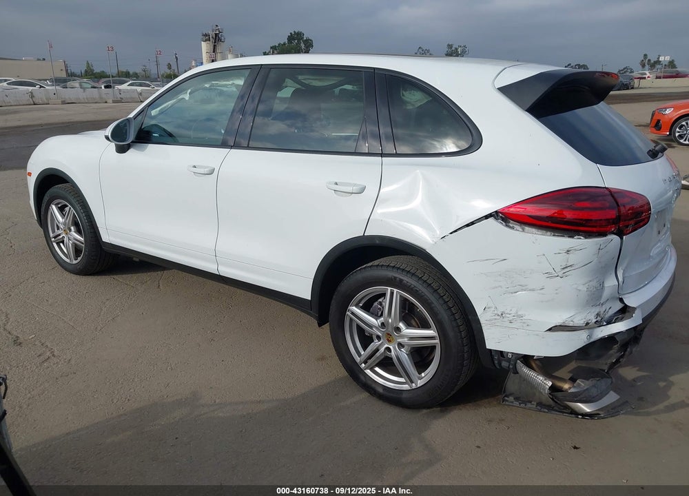 2016 PORSCHE CAYENNE VIN: WP1AA2A21GLA11027
