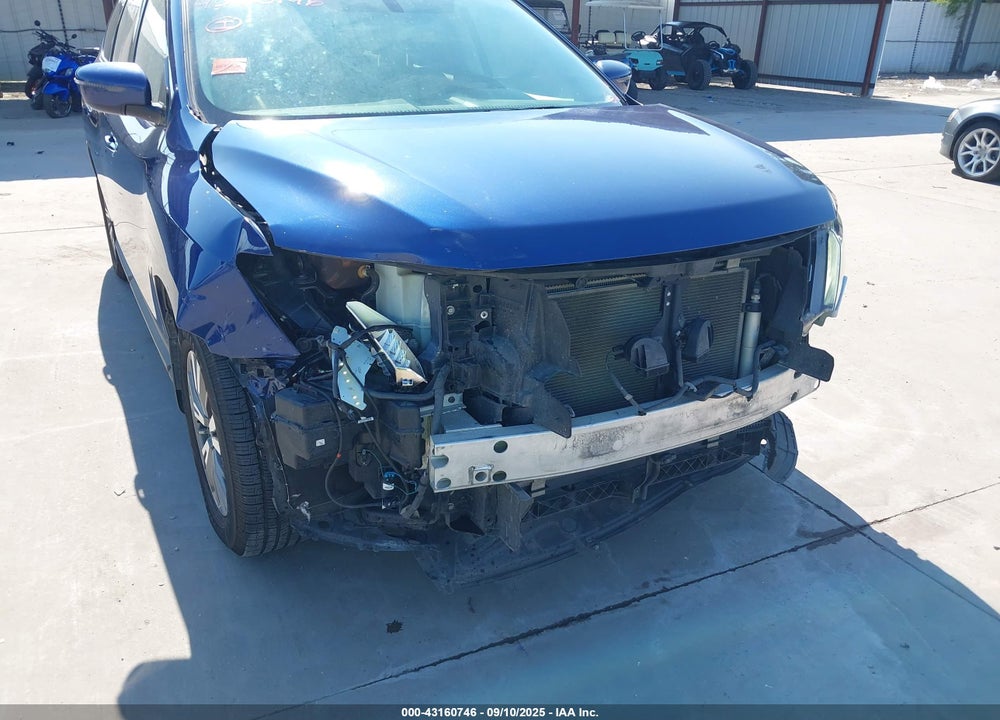 2017 NISSAN PATHFINDER VIN: 5N1DR2MN2HC623313