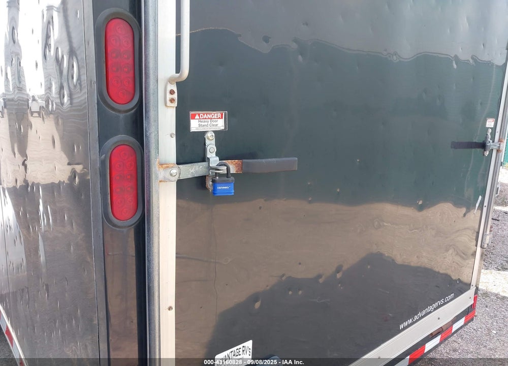 2009 NORTH AMERICAN CARGO 24 ENCLOSED VIN: 5SMFL242191006024