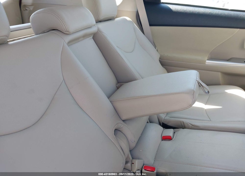 2014 TOYOTA PRIUS V VIN: JTDZN3EU1E3299204