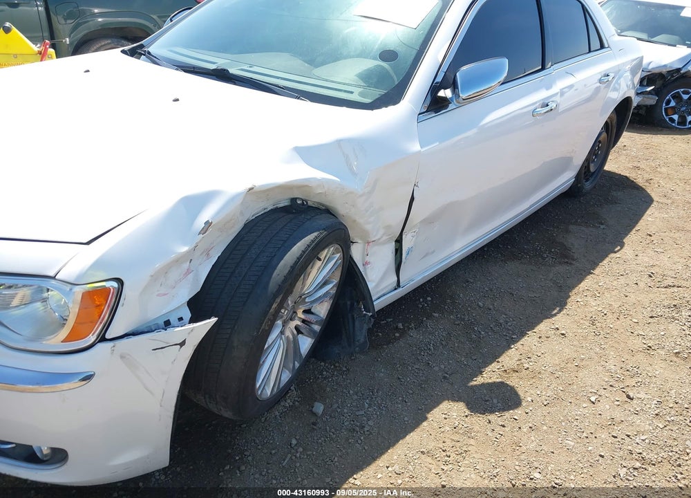 2011 CHRYSLER 300 VIN: 2C3CA5CG5BH537238