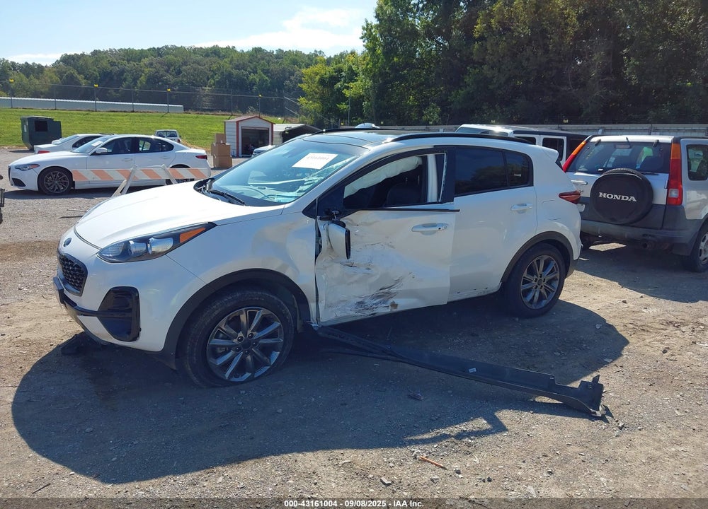 2021 KIA SPORTAGE VIN: KNDP6CAC4M7936045