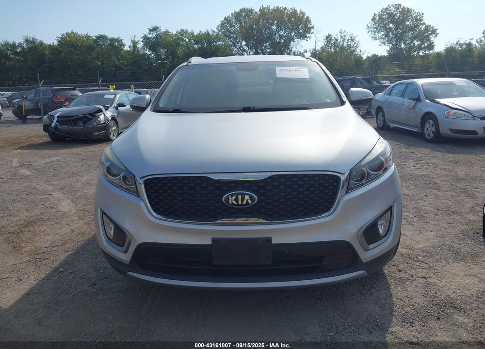 2016 KIA SORENTO VIN: 5XYPHDA57GG117510