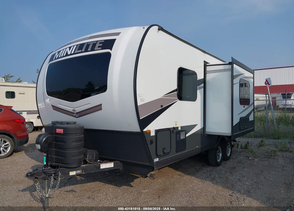 2024 FOREST RIVER MINI LITE 2109S TRAVEL TRAILER VIN: 4X4TRLW23RD460315