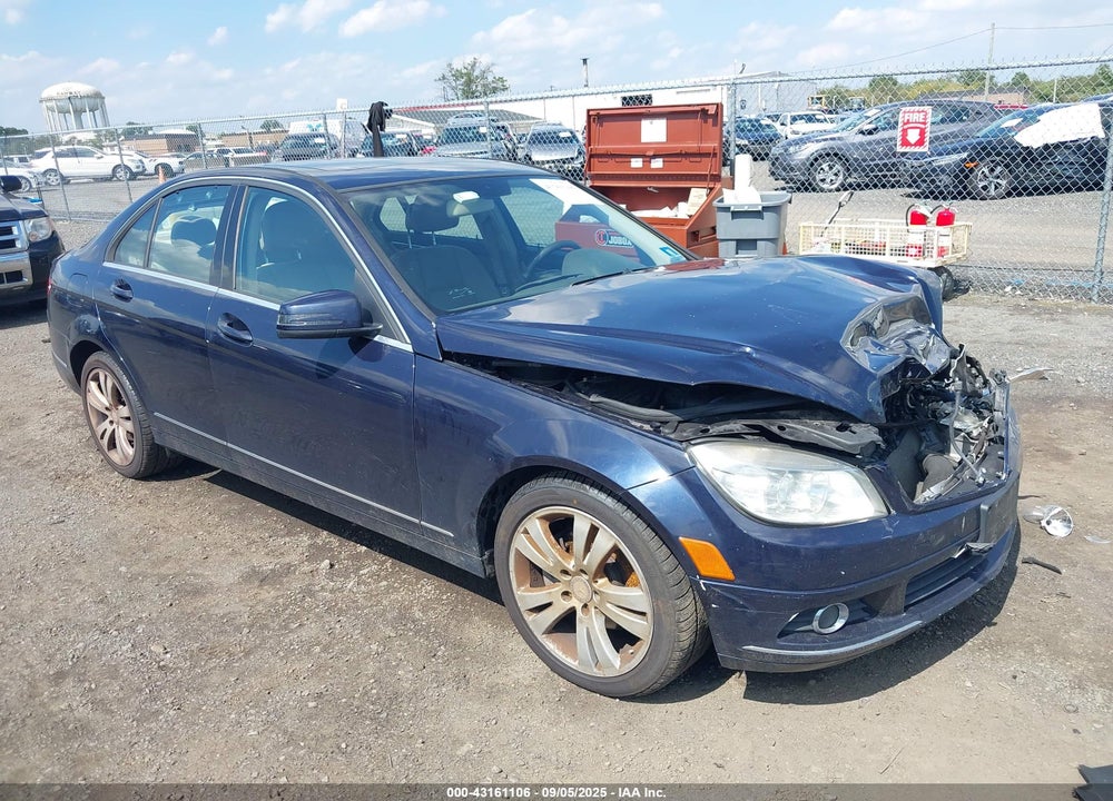 2011 MERCEDES-BENZ C 300 LUXURY 4MATIC VIN: WDDGF8BB5BR150958