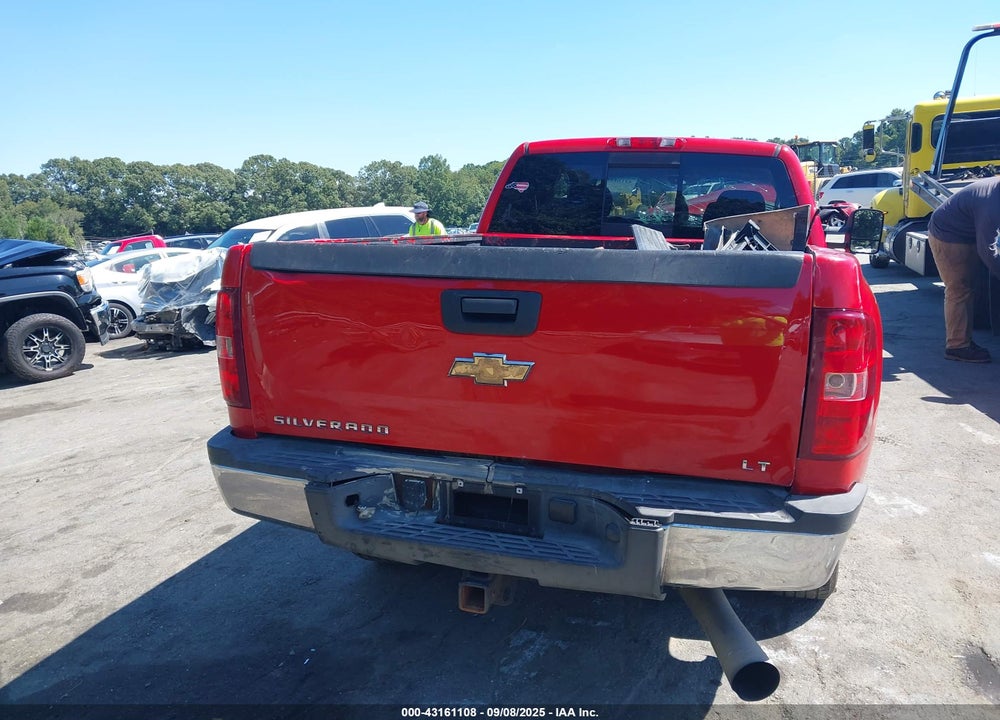 2007 CHEVROLET SILVERADO 2500HD K2500 HEAVY DUTY VIN: 1GCHK29677E587357