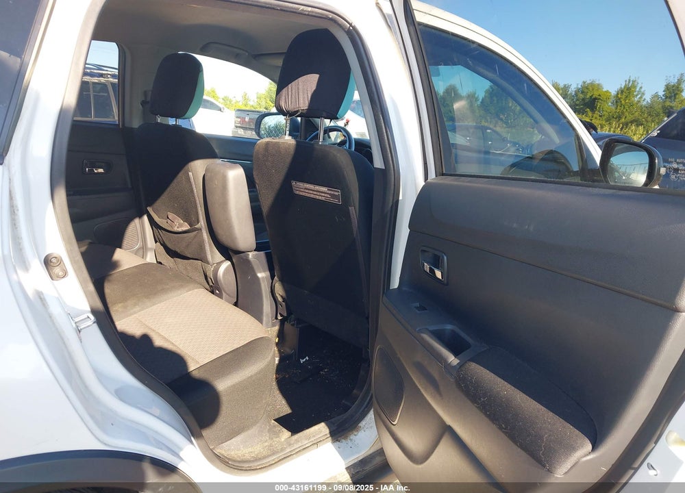 2017 MITSUBISHI OUTLANDER SPORT 2.0 LE VIN: JA4AR3AU2HZ067620