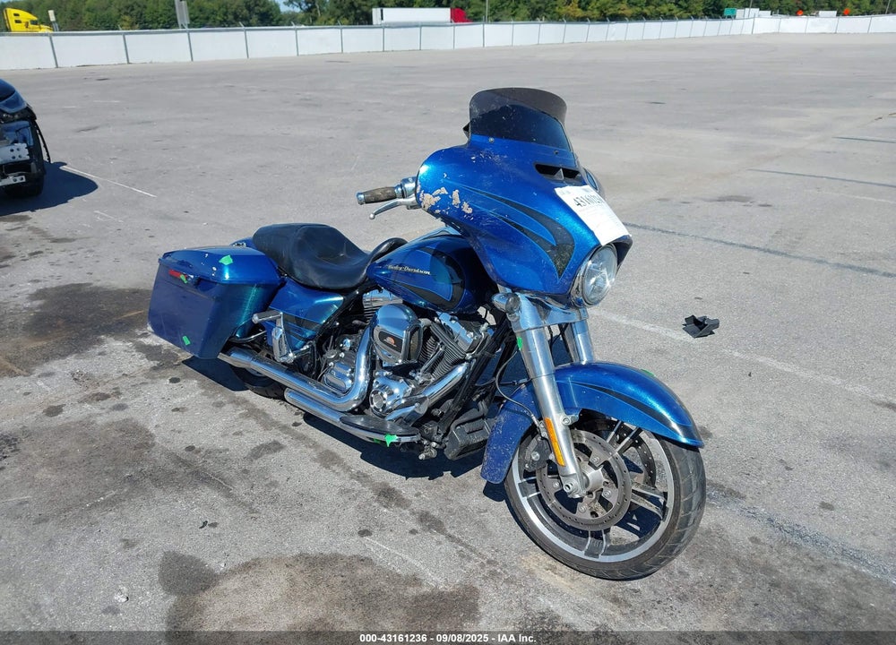 2014 HARLEY-DAVIDSON FLHX STREET GLIDE VIN: 1HD1KBM14EB690309