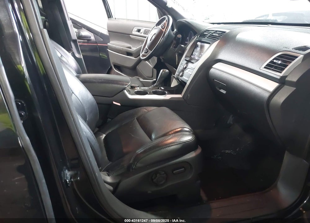 2013 FORD EXPLORER VIN: 1FM5K8D85DGB02725