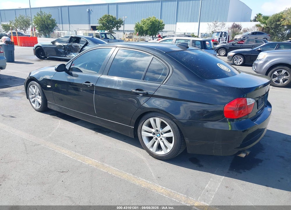 2007 BMW 3 SERIES VIN: WBAVA33547KX71875