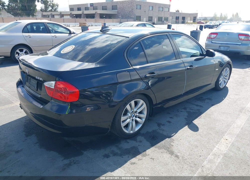 2007 BMW 3 SERIES VIN: WBAVA33547KX71875