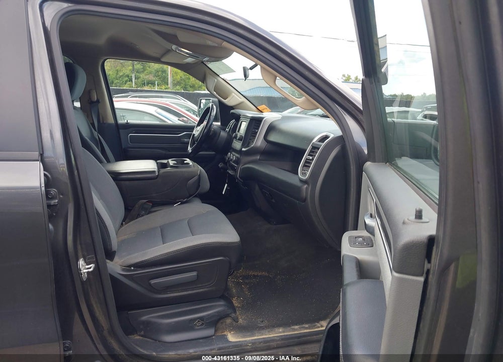 2020 RAM 1500 VIN: 1C6SRFBT9LN190310