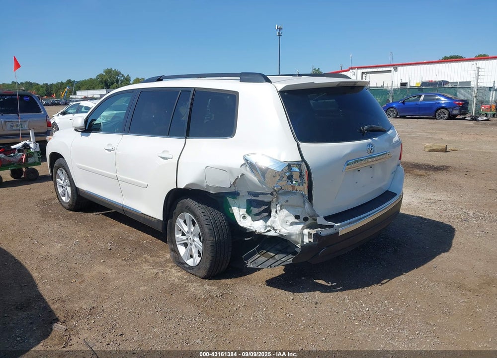 2012 TOYOTA HIGHLANDER VIN: 5TDBK3EHXCS118948