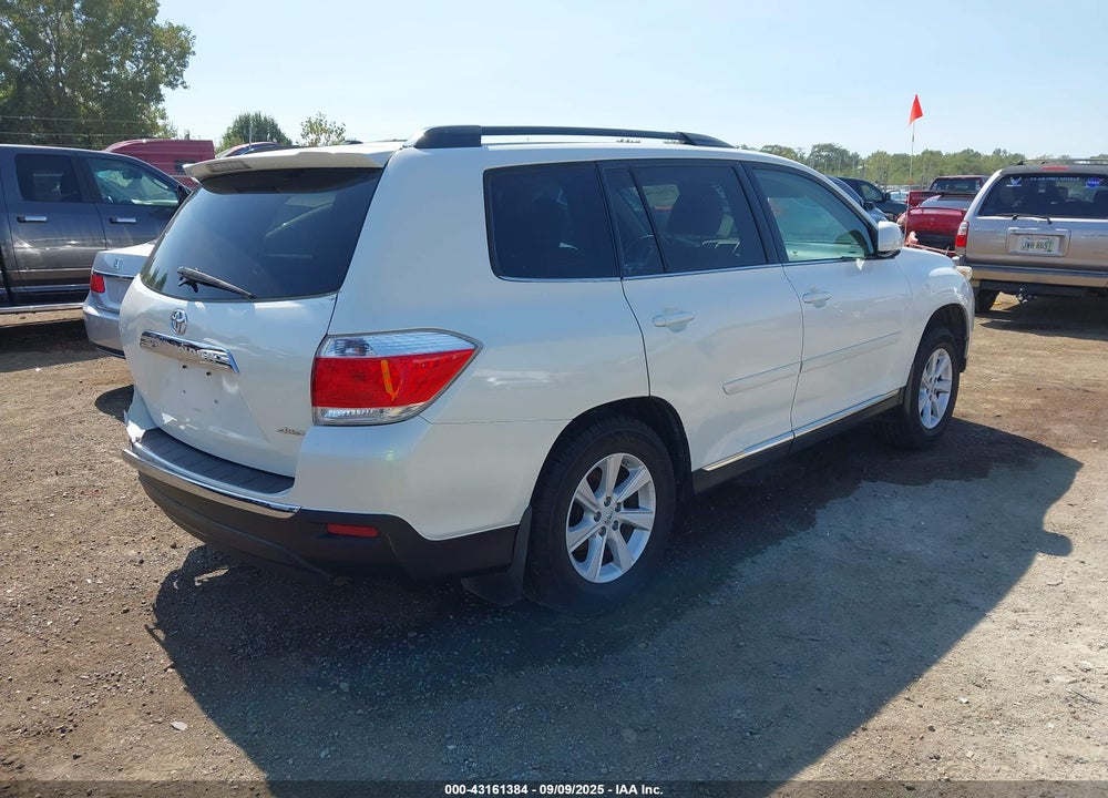 2012 TOYOTA HIGHLANDER VIN: 5TDBK3EHXCS118948